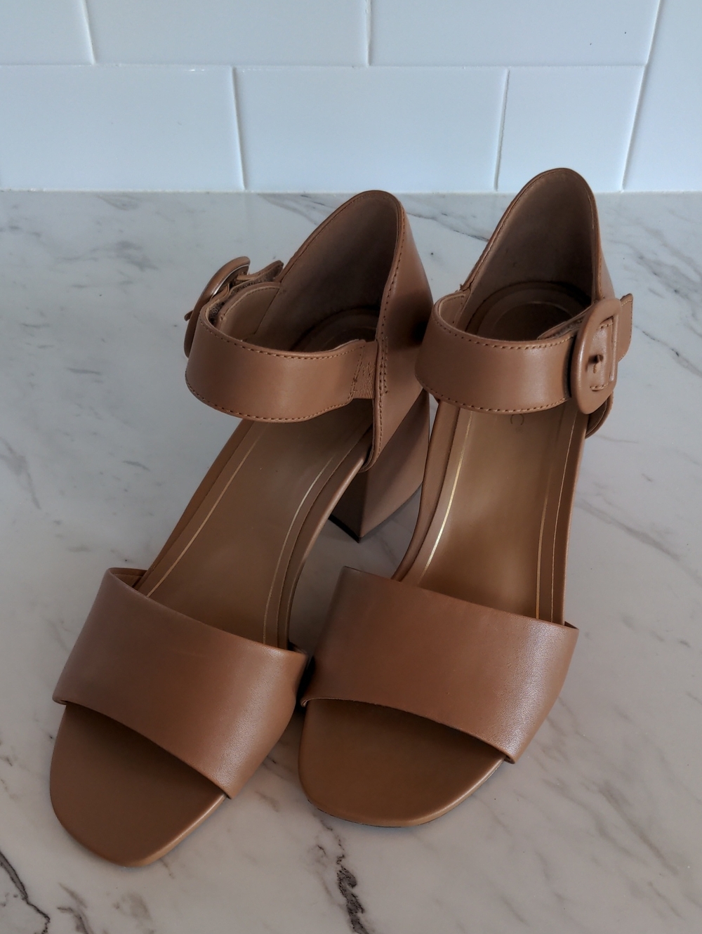 Vionic Chardonnay Camel Leather Block Heel Sandals with Buckle Strap
